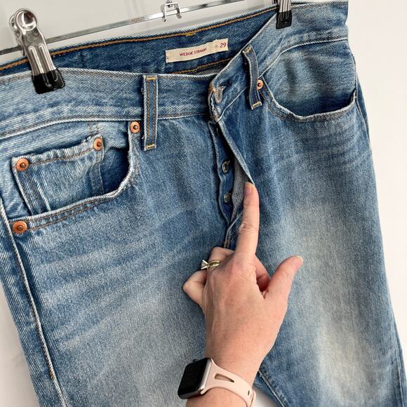 Levi's Wedgie Straight Jeans Women's Size 29 Cotton Button Fly Crop Blue Raw Hem - Picture 2 of 11